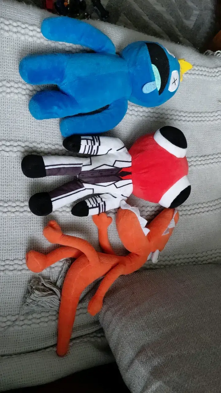 Set de Peluches de Personajes Animados - 6