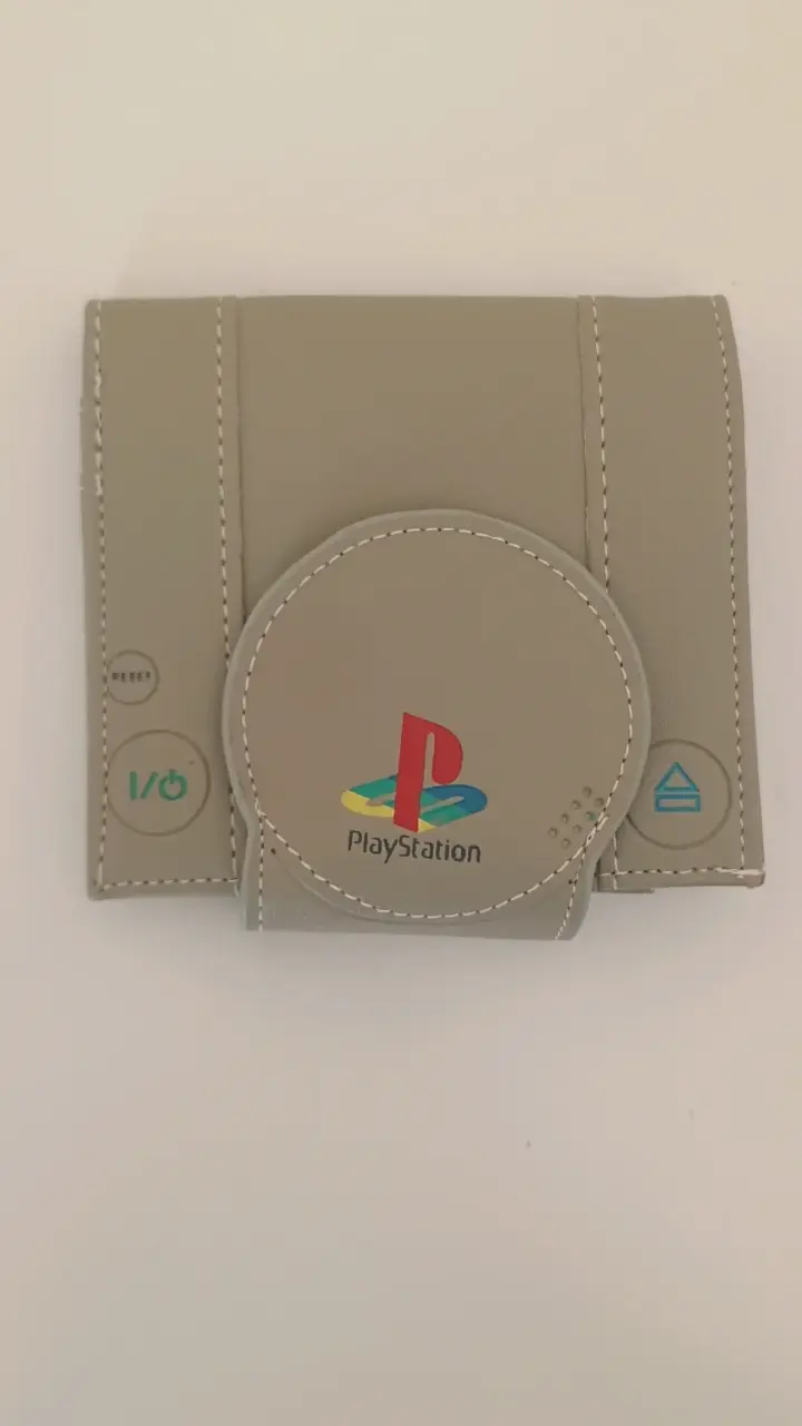 Billetera PlayStation gris con logo - 1