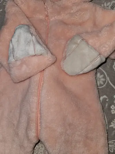 Disfraz de oso para bebé color rosado - miniatura 2