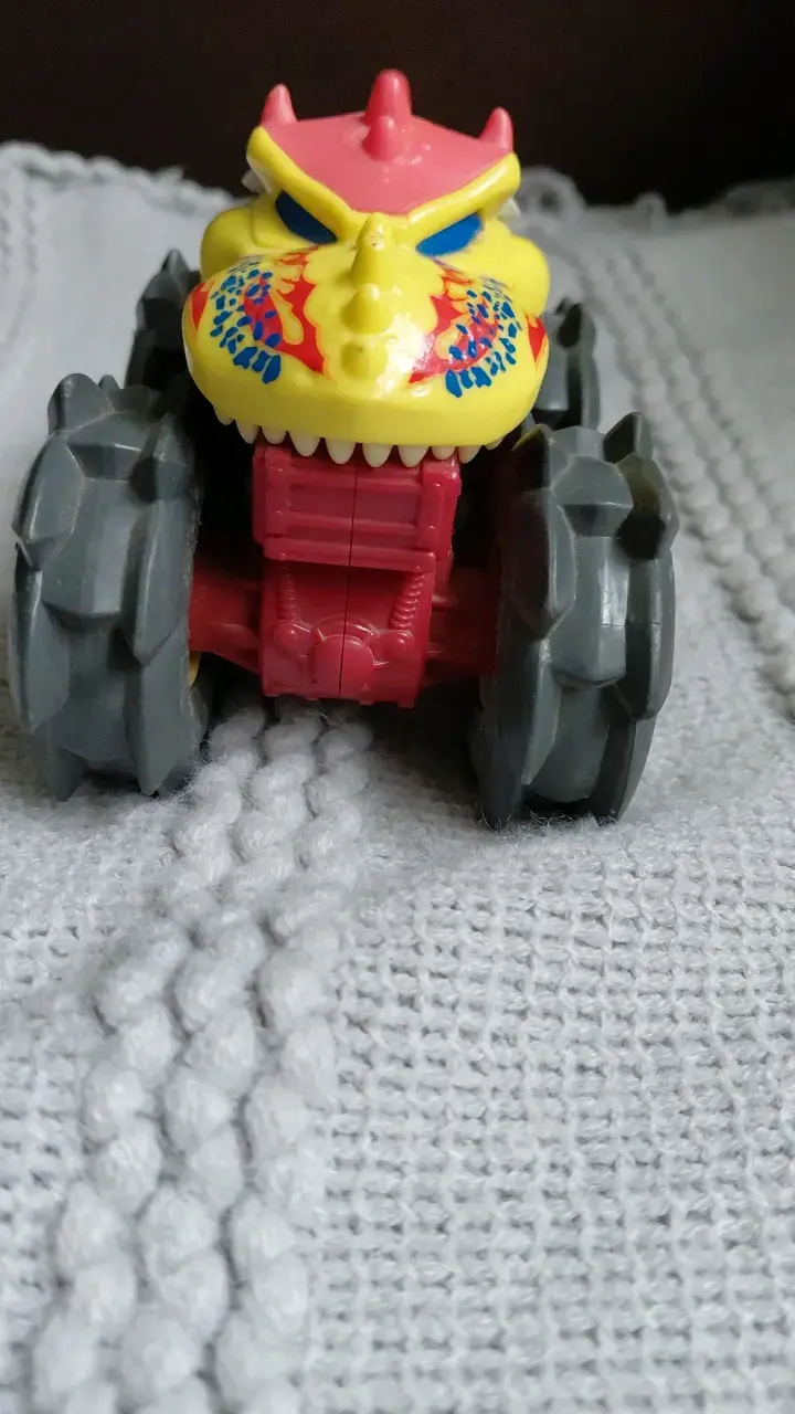 Camión Monster Truck Dinosaurio Hot Wheels - 4