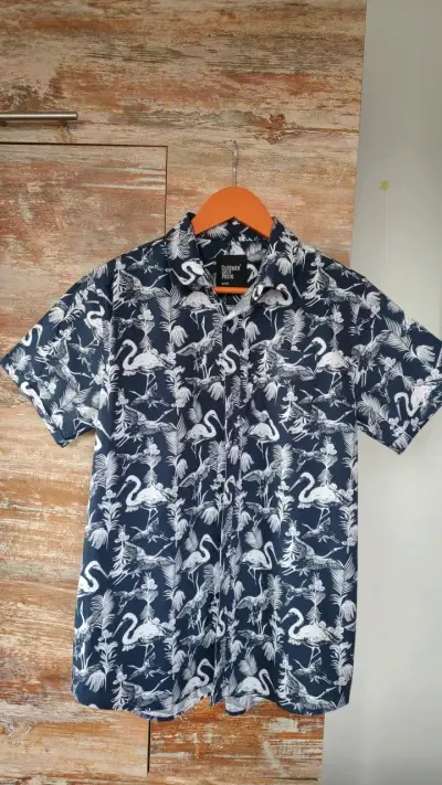 Camisa estampada de flamencos Cuidado con el Perro - miniatura 1