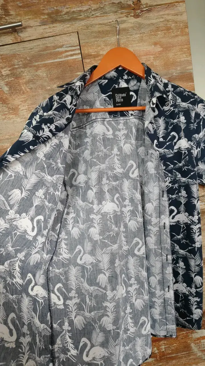 Camisa estampada de flamencos Cuidado con el Perro - 4