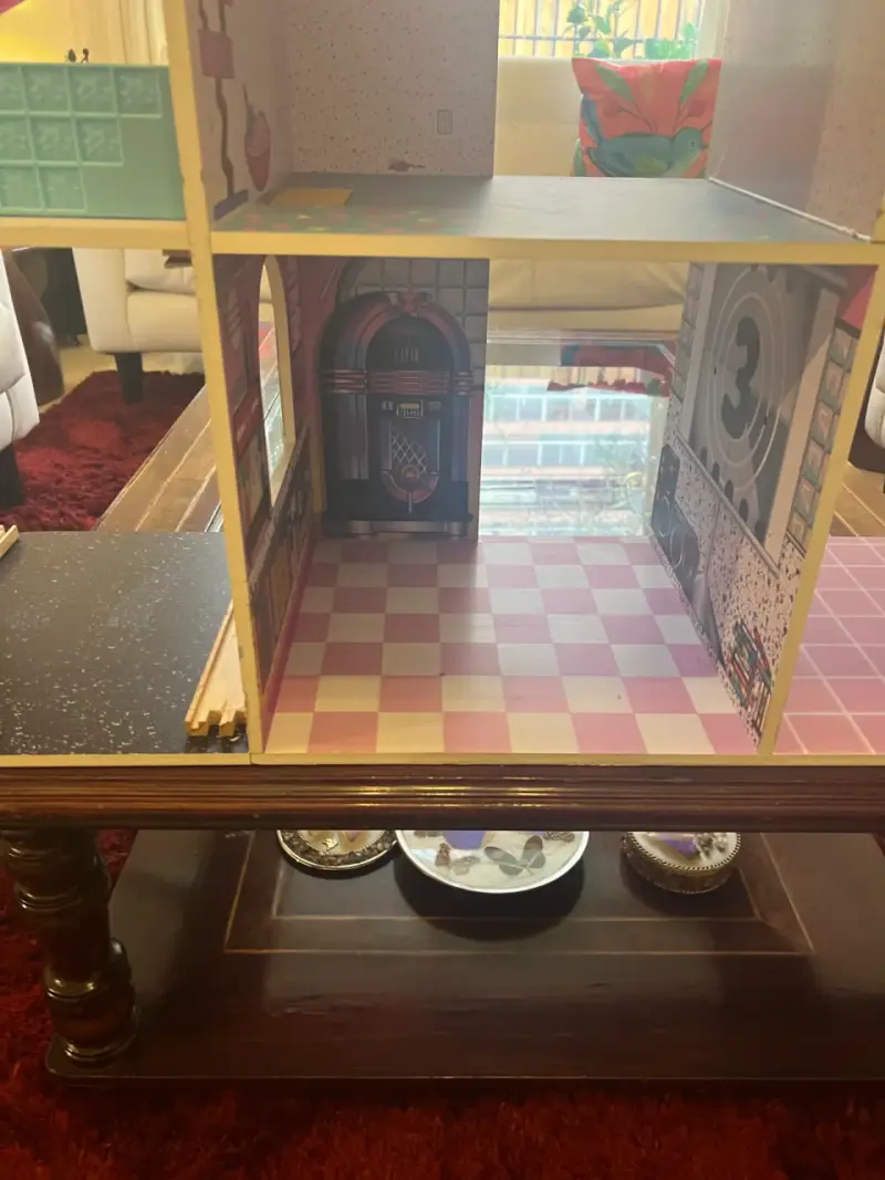Casa de Muñecas Grande L O L - 5