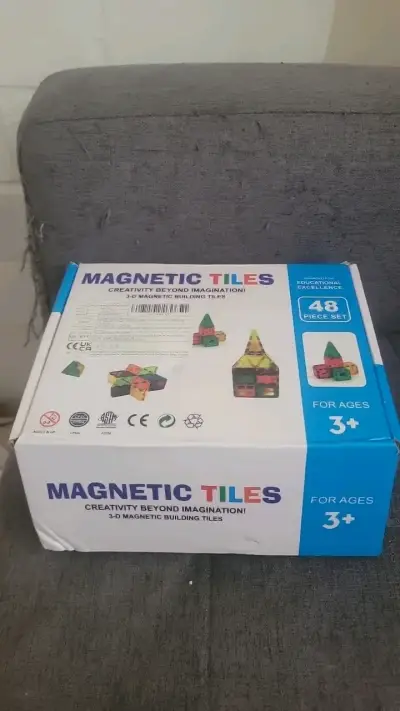 Set de Bloques Magnéticos para Niños 48 Piezas - miniatura 2