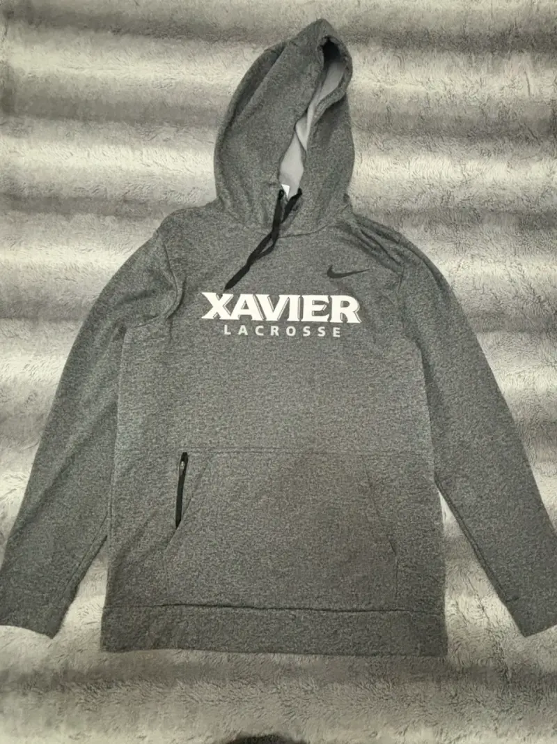 Polerón con capucha gris Nike Xavier Lacrosse - 1