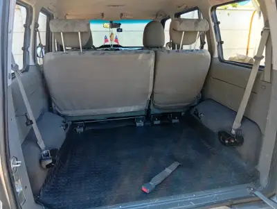 Camioneta SUV Mahindra Scorpio 4x4 en buen estado - miniatura 4
