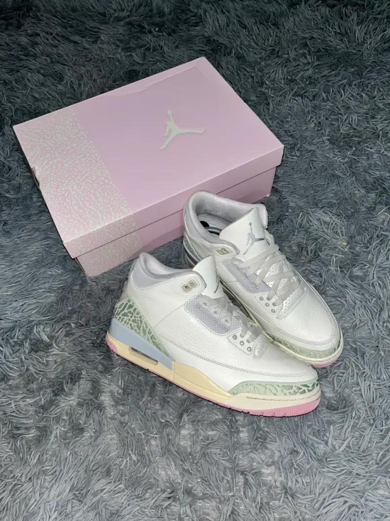 Jordan Retro 3 Sail and Jade Aura - 2