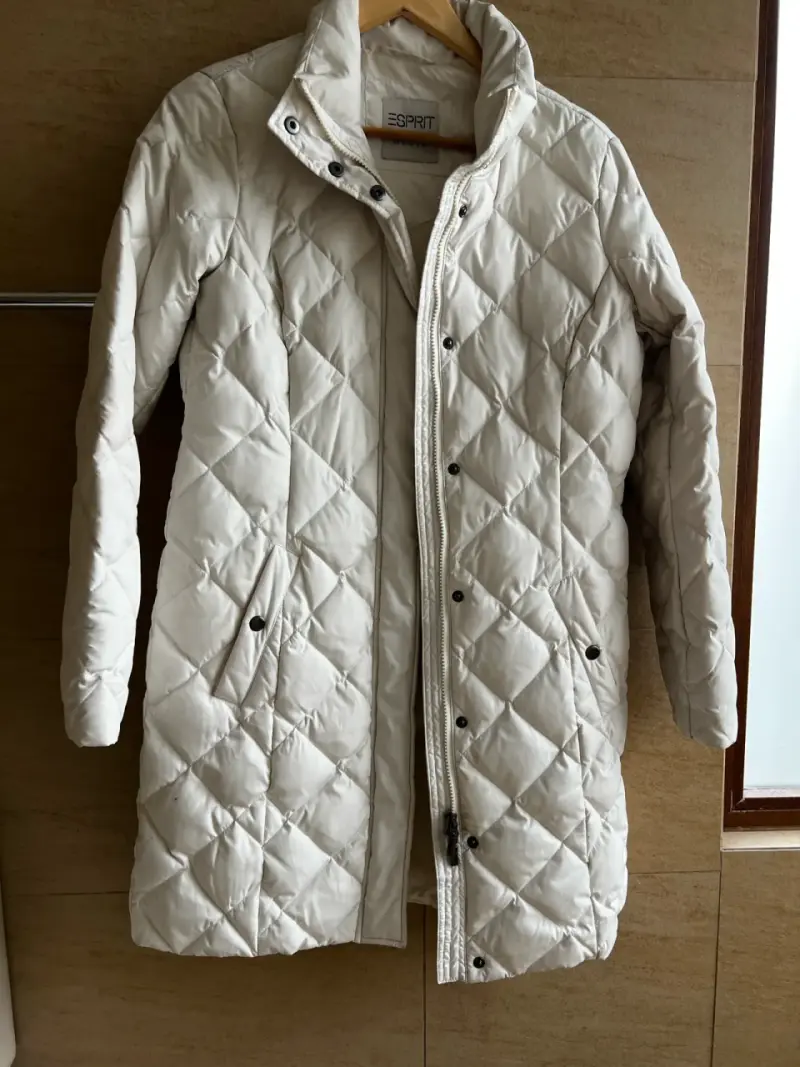 Parka acolchada blanca Esprit para mujer - 5