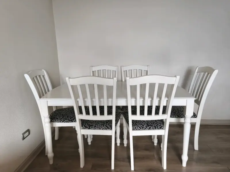 Juego de comedor blanco con 6 sillas - 2