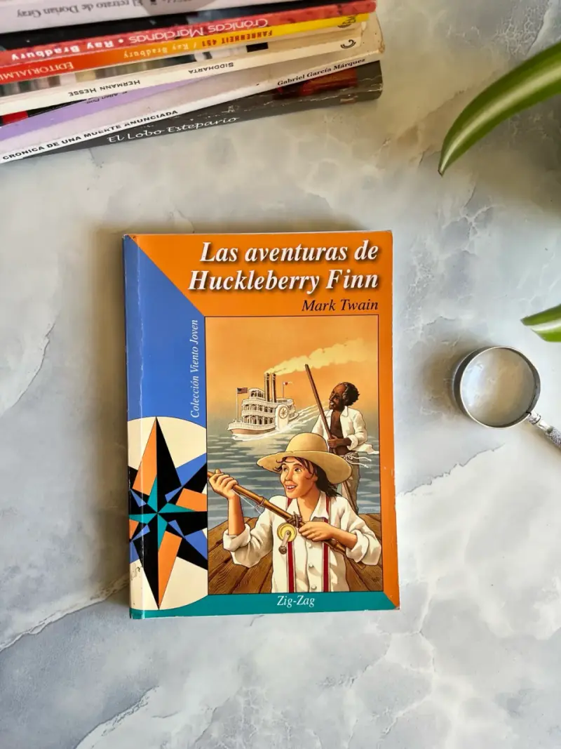 Libro Las Aventuras de Huckleberry Finn - Mark Tw