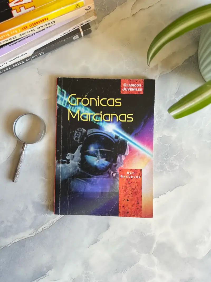 Libro Crónicas Marcianas de Ray Bradbury