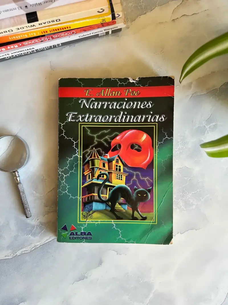 Libro Narraciones Extraordinarias - Edgar Allan Po