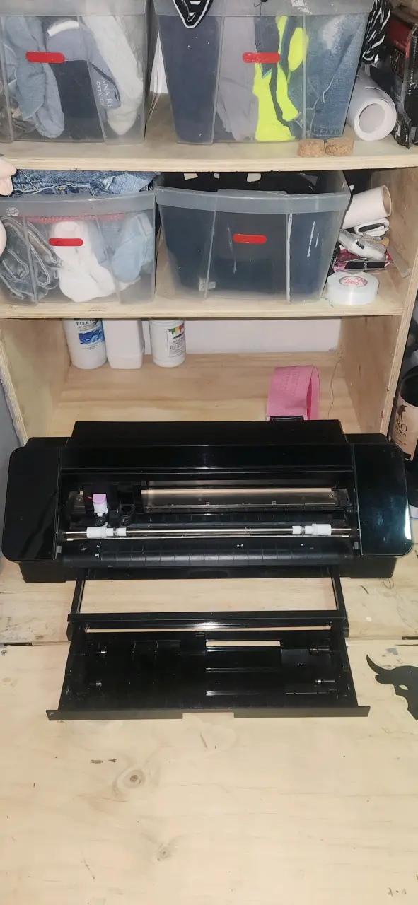 Plotter de corte negro en buen estado Cameo 4 - 4