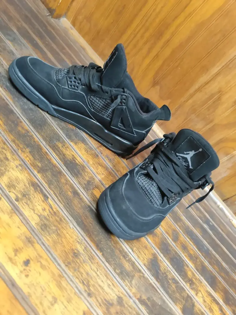 Zapatillas negras estan sin plantilla para hombre - 1
