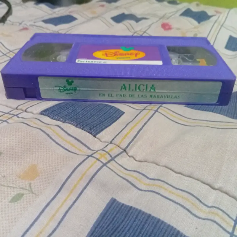 VHS Disney Alicia en el País de las Maravillas - 5