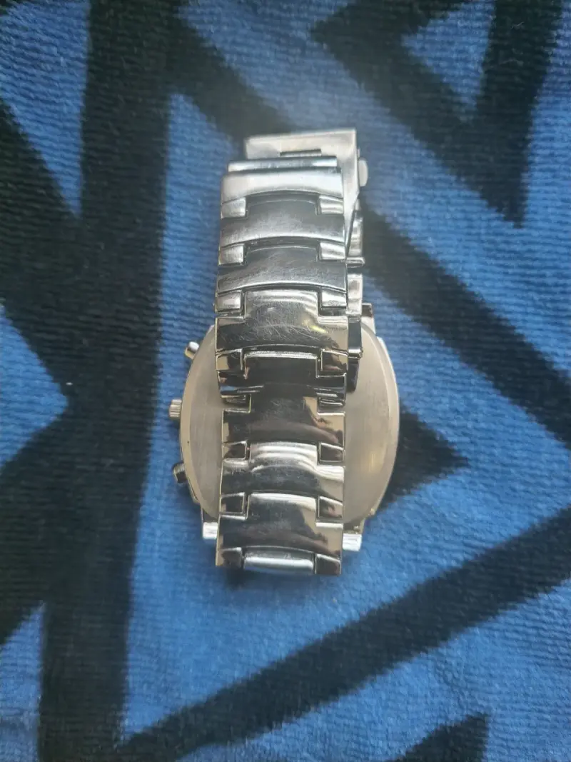 Reloj de pulsera plateado Beike - 2