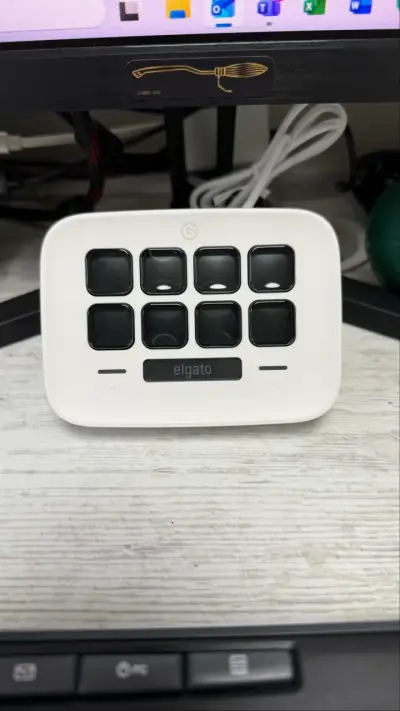 Stream Deck Neo Elgato - miniatura 1