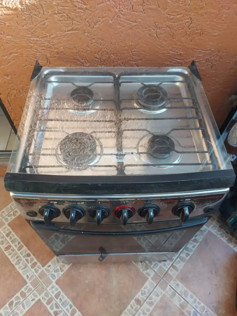 Cocina Mademsa A Gas Con Horno Y Campana Extractor - 2