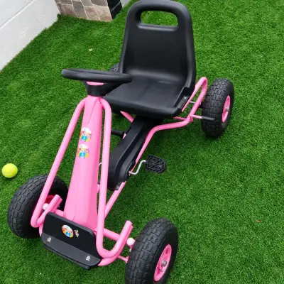 Kart a pedales para niños color rosa - miniatura 1