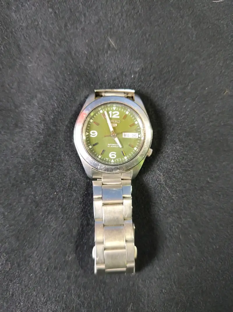 Reloj automático Seiko 5 verde metálico - 1