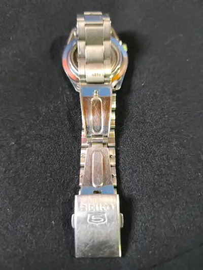 Reloj automático Seiko 5 verde metálico - miniatura 3