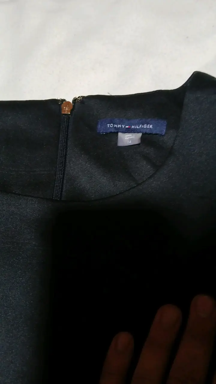 Vestido negro Tommy Hilfiger nuevo con etiqueta - 3