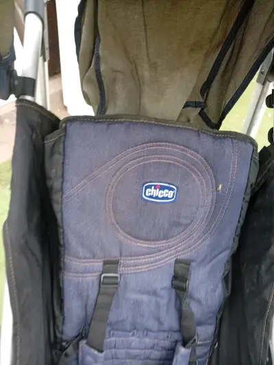 Coche de paseo Chicco azul plegable - miniatura 1