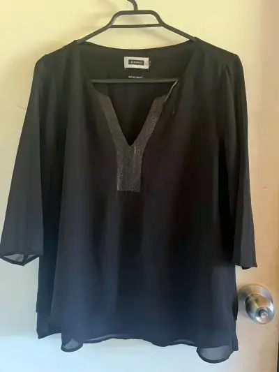 Blusa roja de manga larga para mujer - miniatura 5