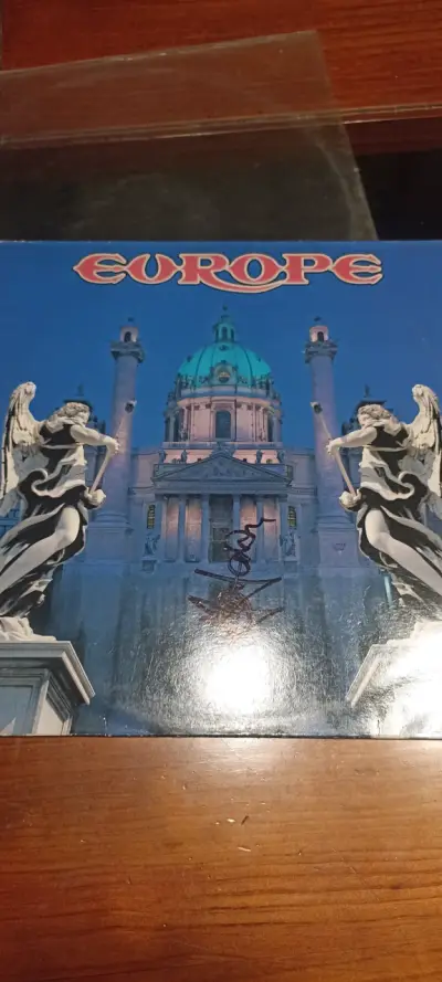 Vinilo de música de Europe con portada icónica - miniatura 1