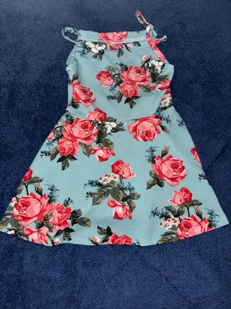 Vestido floral niña