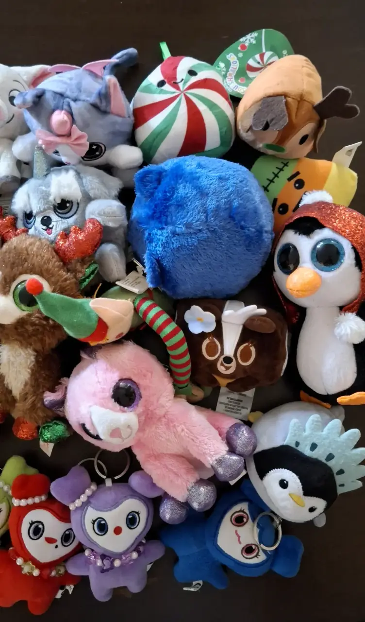 Lote de peluches variados para niños - 4