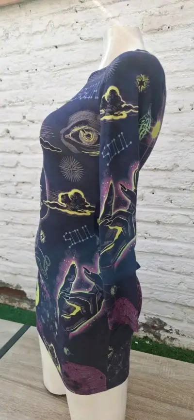 Vestido Desigual con diseño astral - miniatura 6