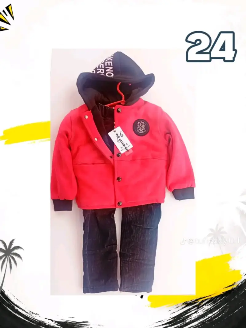 Conjunto infantil abrigo rojo y pantalón
