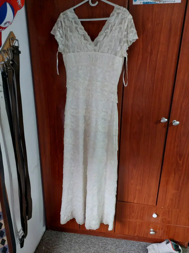 Vestido de encaje blanco HK Collection talla 40 - 4