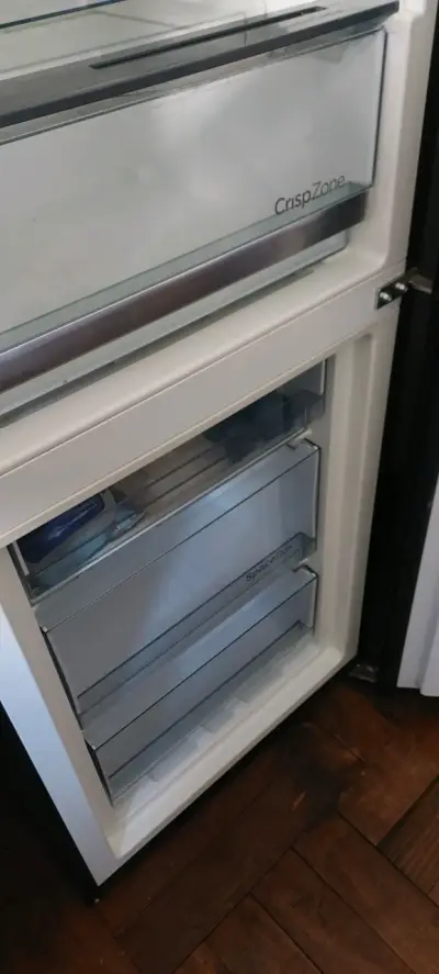 Refrigerador Gorenje con Tecnología IonAir - miniatura 3