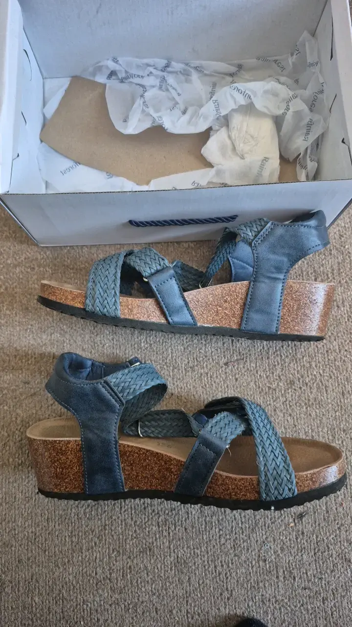 Sandalias de cuero azul con plataforma - 3