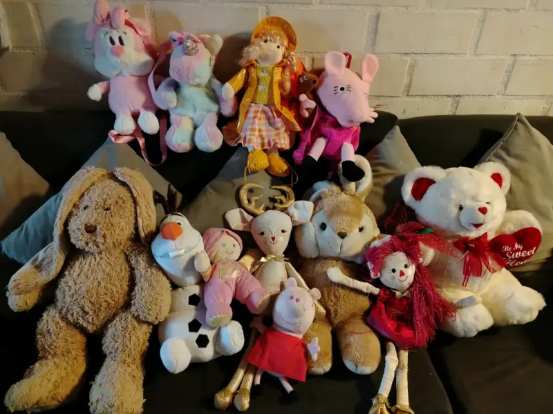 Lote de peluches variados para niños