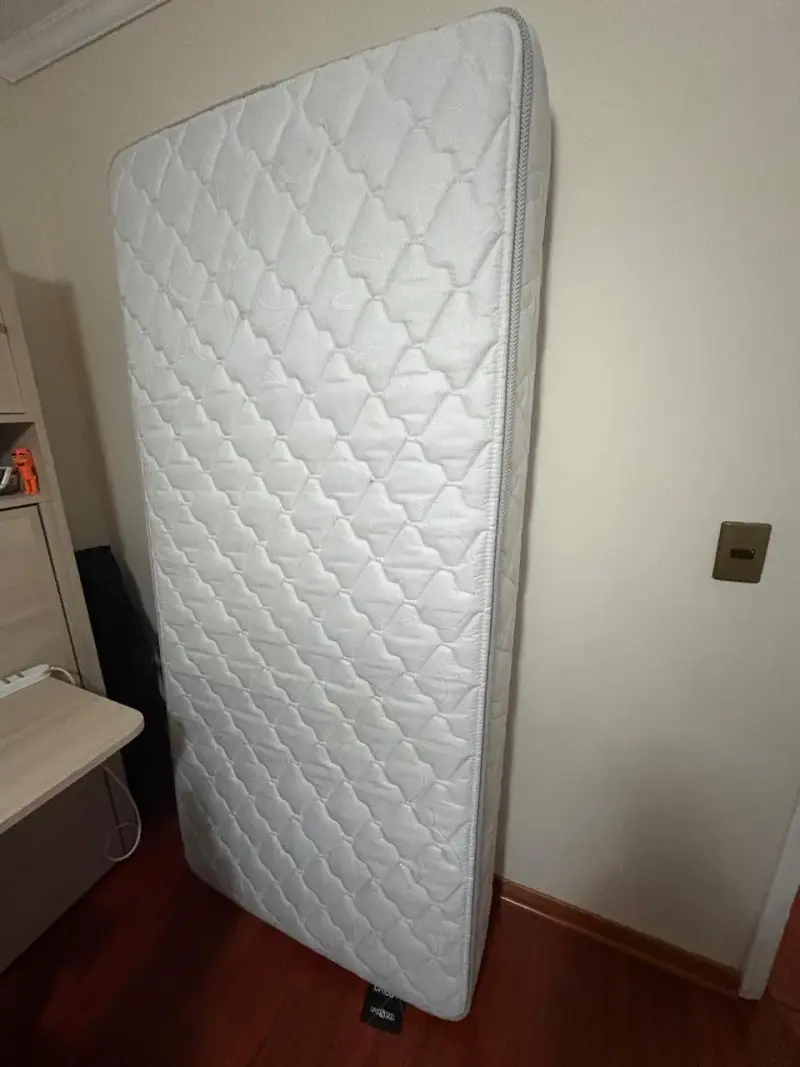 Cama infantil de madera con colchón incluido - 2