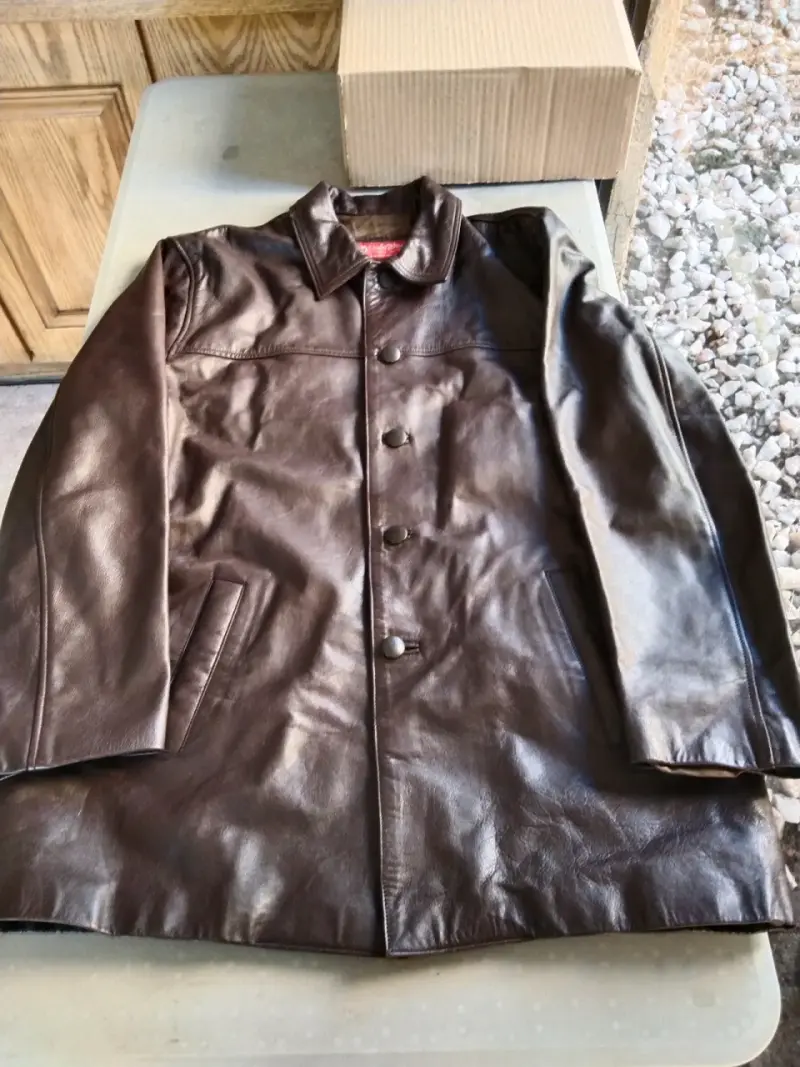 Abrigo de cuero marrón para hombre - 3