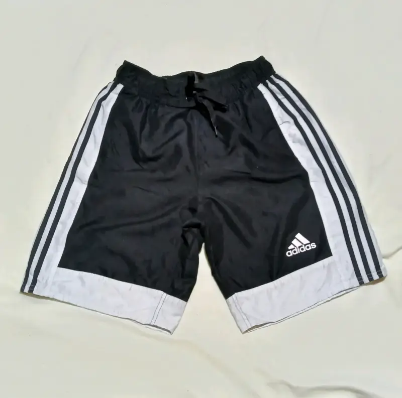 Short adidas talla s