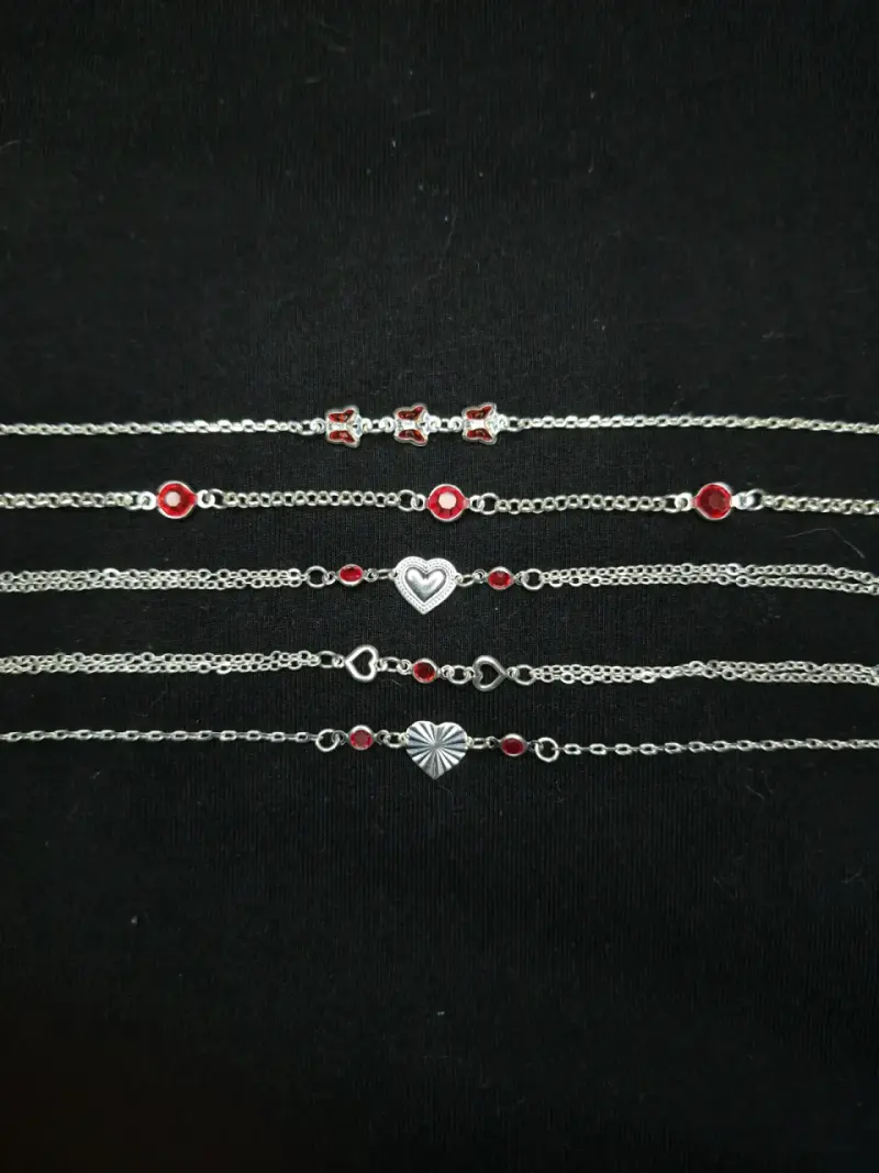 Set de Pulseras de Plata con Dijes y Piedras - 1