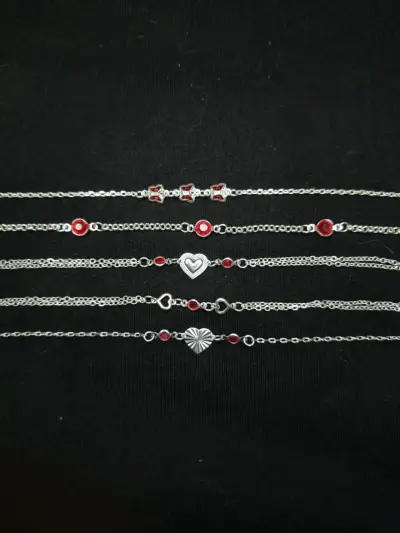 Set de Pulseras de Plata con Dijes y Piedras - miniatura 1