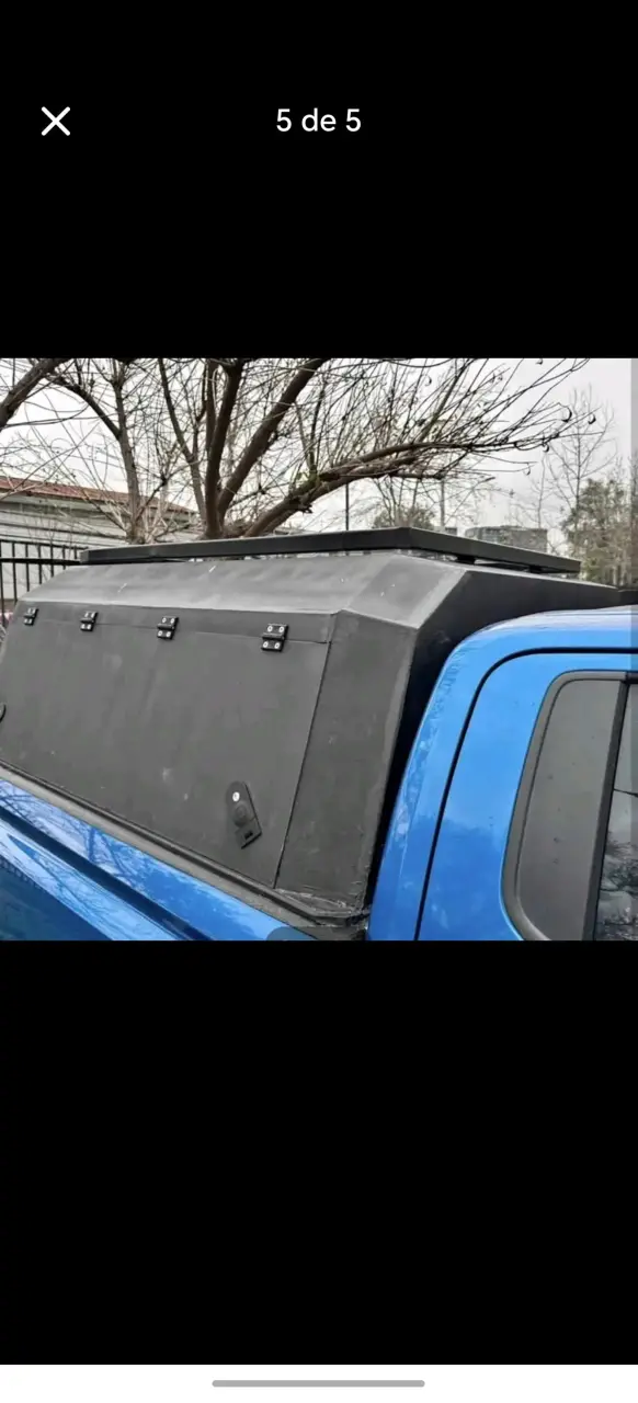 Capota rígida para camioneta azul - 1