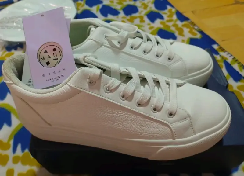 Zapatillas blancas de mujer Maui cómodas - 3