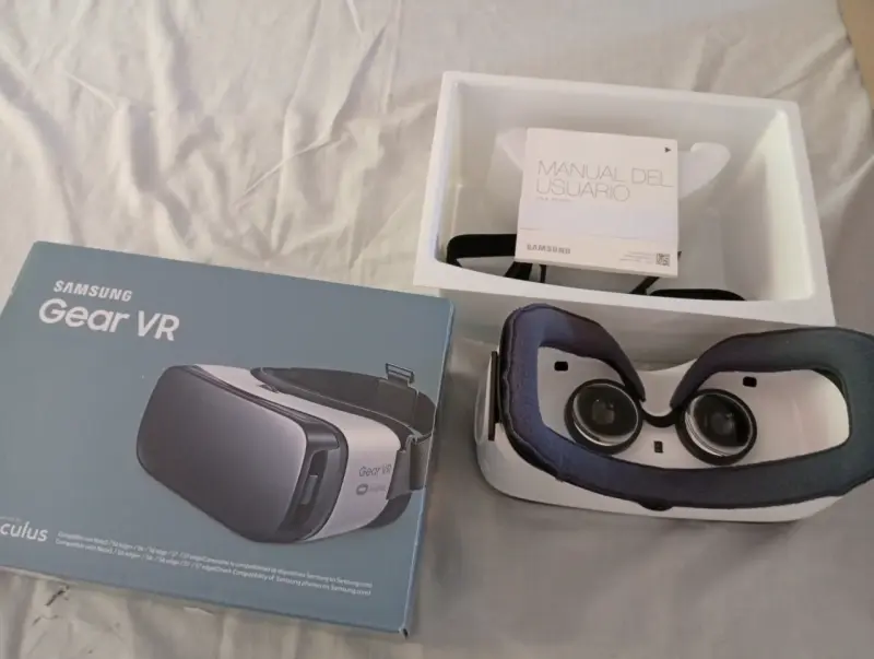 Samsung Gear VR con caja y manual - 1