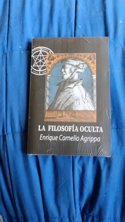 Libro La Filosofía Oculta de Enrique Cornelio Agrippa - miniatura 1