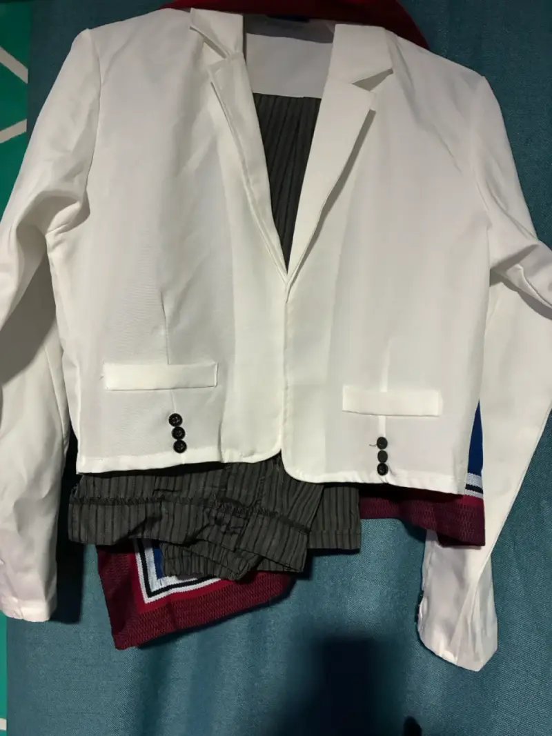 Traje de Huaso Chileno con Poncho y Chaqueta - 3