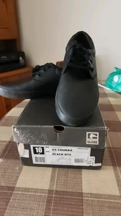 Zapatos Globe GS Chukka negros talla 10 - miniatura 1