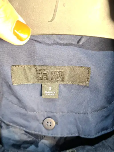 Parka azul con capucha Uniqlo para mujer - miniatura 2