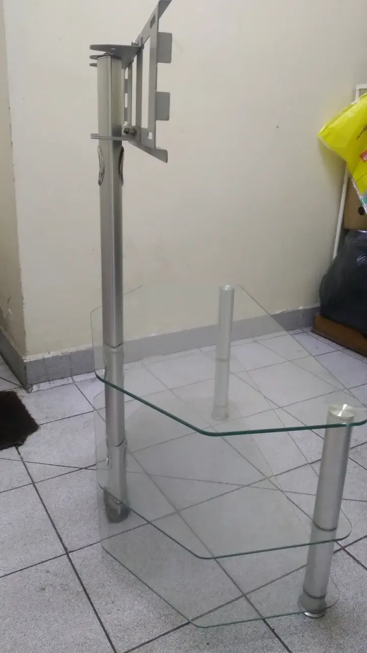 Soporte de TV con estantes de vidrio - 5
